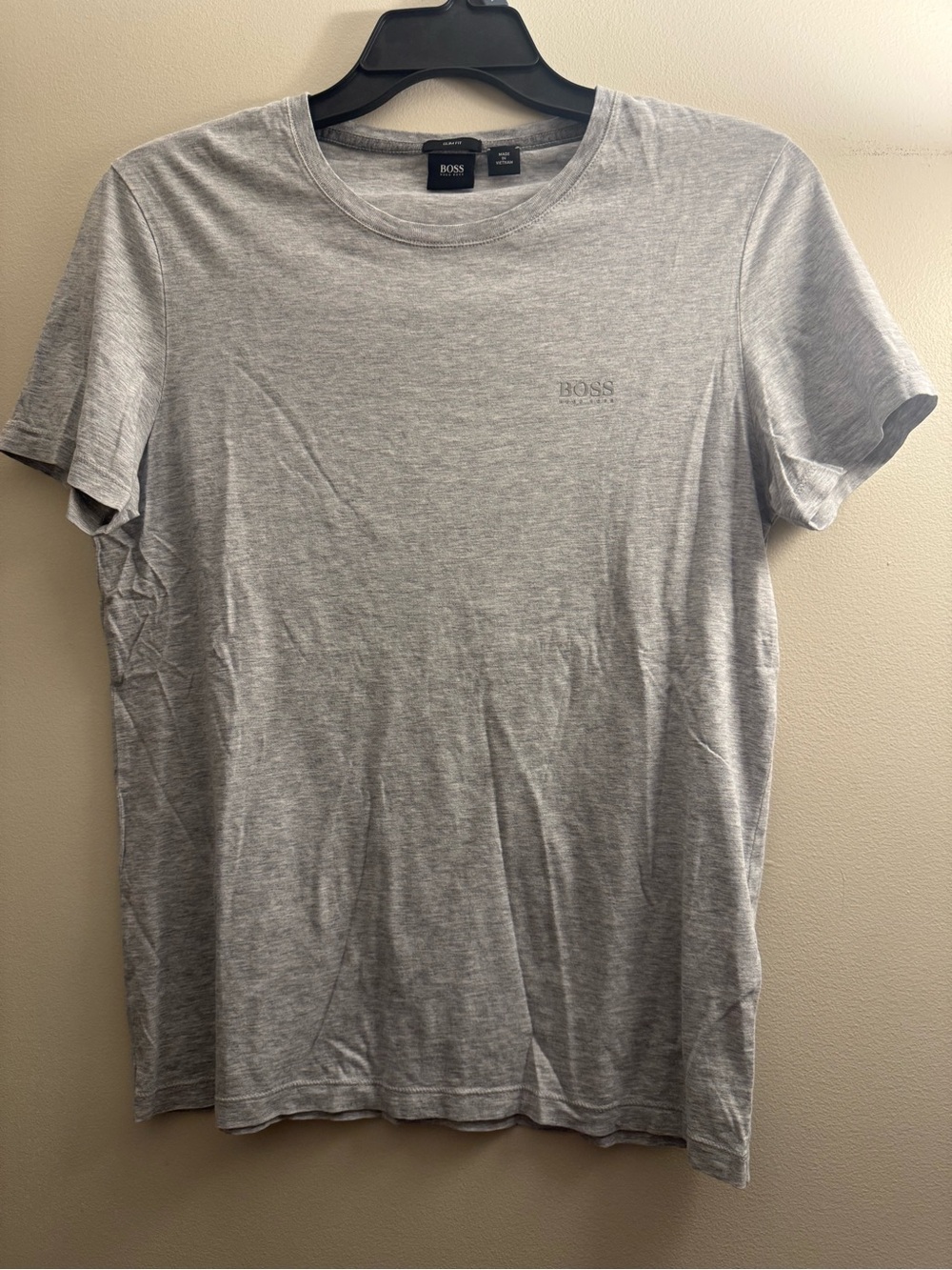 Hugo Boss Men’s Light Gray Short Sleeve Tee Size: M